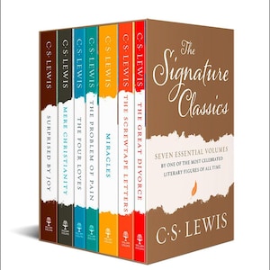 Il cofanetto completo dei classici firmati C. S. Lewis: per lettori adulti in cerca di saggezza antica e serenità spirituale.