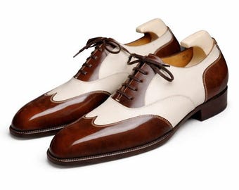 Handgefertigte Herrenschuhe, cremeweiß und braun, Wingtip Oxford, zweifarbige Brogue-Schuhe, maßgefertigte Business-Schuhe für Herren