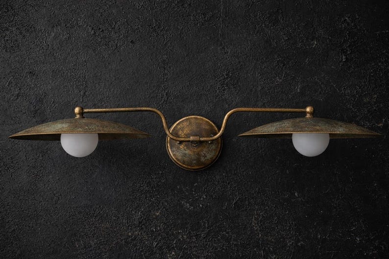 Lámpara de tocador doble moderna de latón / Aplique de pared de estilo mediados de siglo, lámpara de baño imagen 4