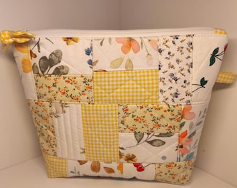 El Yapımı Kapitone Makyaj & Organizador Çantası / Vintage Esintili Çiçekli Patchwork Tasarım