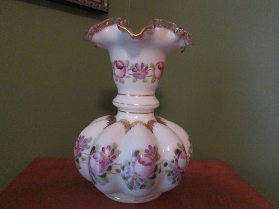 Fenton Charleton Line Roses On Peach Crest 8 Ruffled Etsy