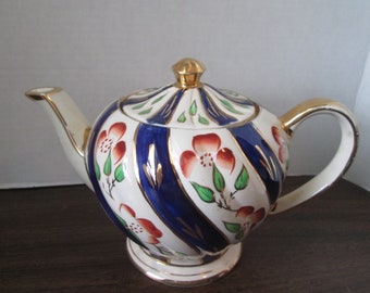 Sadler Made in England Beautiful Tea Pot