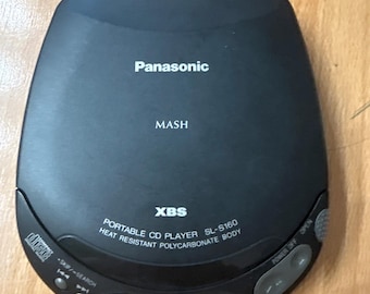 Sony Discman D-131 Portable CD Player Mega Bass Vintage With Box