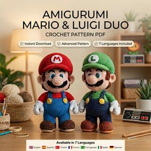 Può includere: Due bambole amigurumi di Mario e Luigi, realizzate all'uncinetto. Mario indossa un cappello rosso con una M, una maglia rossa e una salopette blu. Luigi indossa un cappello verde con una L, una maglia verde e una salopette blu scuro. Testo: AMIGURUMI MARIO & LUIGI DUO.