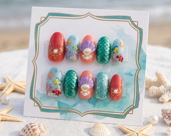 Uñas postizas con diseño de fondo marino / Uñas postizas de princesa sirena / Diseño de uñas 3D con perlas y conchas moradas / Uñas postizas hechas a mano con purpurina y diseño de abanico oceánico