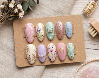 Uñas postizas estilo cottagecore en tonos pastel / Uñas postizas florales de lavanda y margaritas / Diseño de uñas de mariposas 3D hecho a mano / Uñas de mármol con lámina dorada de ensueño