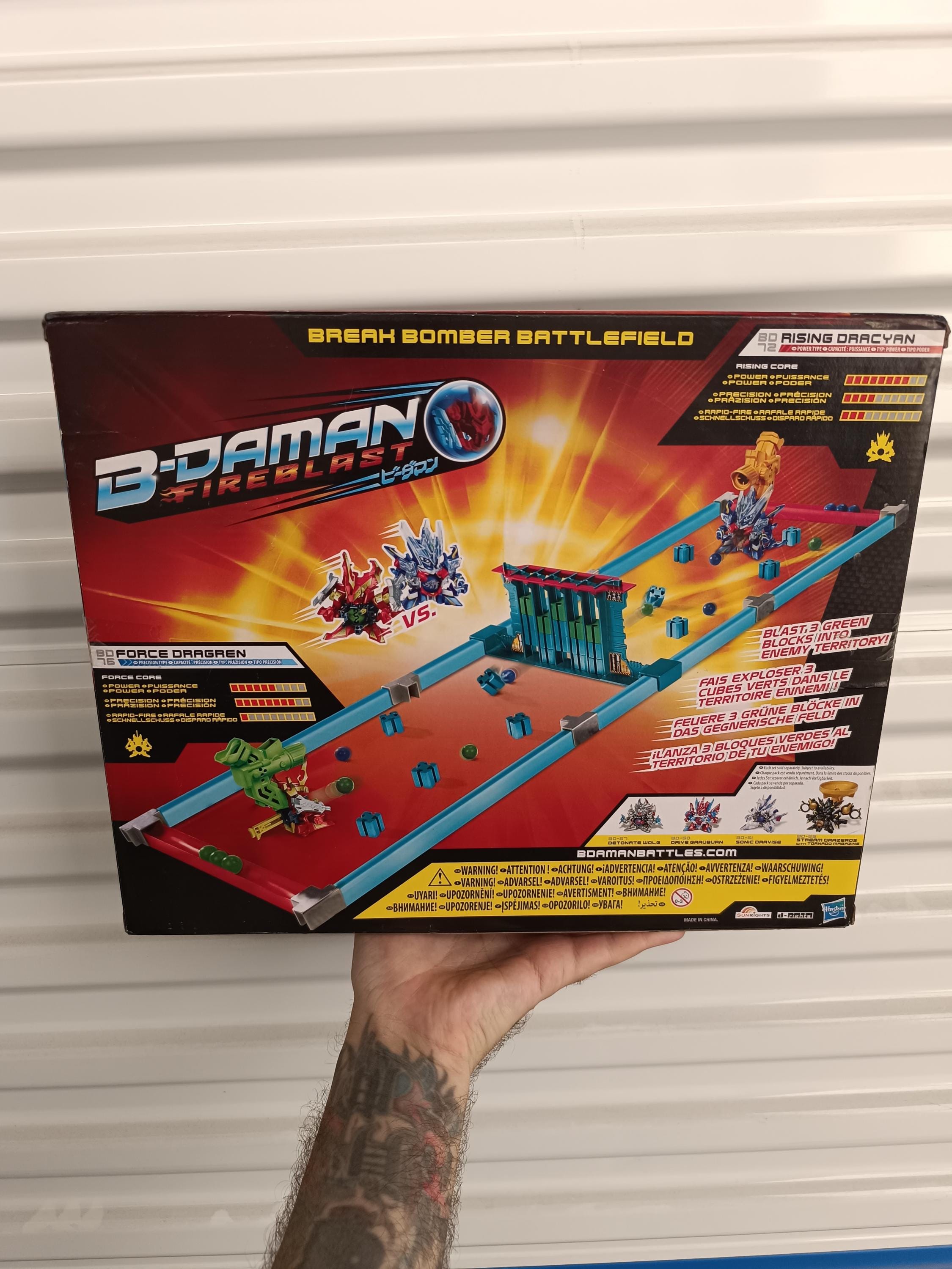 B-daman Fireblast Break Bomber Battlefield Hasbro 2014 Playset