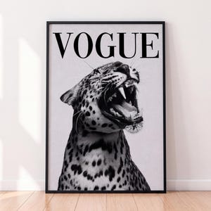 Svartvit leopardposter, glamourös modeväggkonst, vrålande leopardtryck, tidningsomslagsdekor, Bougie Diva glamourrumskonst, trendig present