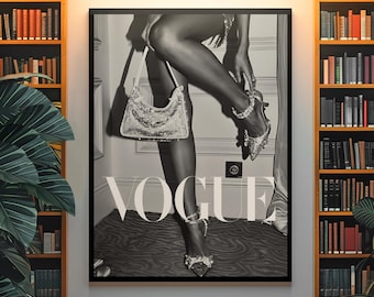 Plakat modowy VOGUE z motywem obcasów | Minimalistyczny plakat o dziewczęcej estetyce | Nowoczesny wystrój pokoju redakcyjnego | Sztuka w sypialni
