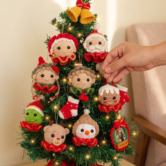 Crochet Christmas Ornaments, Santa Elf Family Decorations Set, Handmade Christmas Gift