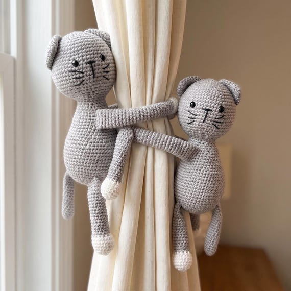 Crochet Cat Curtain Tieback, Handmade Kitten Drapery Holder, Nursery Window Decor Gift