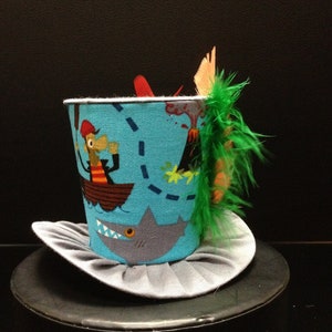 Pirate Mini Top Hat. Great for Birthday Parties, Tea Parties, Photo Prop and Much More...