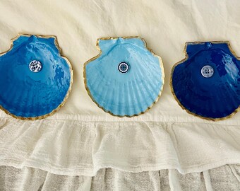 Trio de boutons bleus