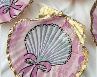 Porte-bagues en forme de coquillages d'huîtres peintes à la main, porte-bijoux côtier en feuille d'or rose