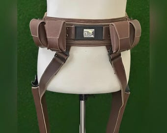 Bo-Katan Kryze Leather Belt | Star Wars Mandalorian Cosplay | Lady Mando Armor Belt with Pouches and Holster