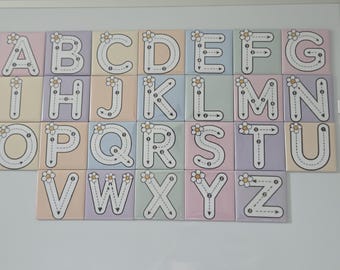 Ímãs para traçar o alfabeto | Conjunto para traçar letras maiúsculas | Atividade de aprendizagem pré-escolar | Brinquedo educativo para ensino domiciliar | Alfabeto e escrita