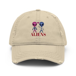 Gorra de papá con estampado de ALIENS desgastado