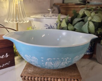Vintage Amish Butterprint Pyrex Cinderella Mixing Bowl 4qt