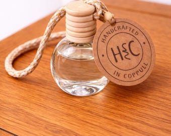 Blackberry Bay Car Diffuser | Natural Wooden Cap Hanging Air Freshener