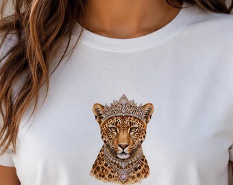 Queen Leopard Graphic Tee, Crowned Animal Print T-Shirt, Minimalist Fashion Top