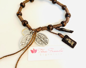 I’m Catholic -in case of emergency CALL A PRIEST with St Benedict Medal Wood Adjustable Men's Rosary Bracelet