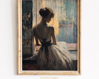 Könnte beinhalten: Ein gerahmter Druck einer Frau in einem weißen Kleid, die an einem Fenster sitzt. Das Kunstwerk weist eine gedämpfte Farbpalette mit Gold- und Blautönen auf. Der Rücken der Frau ist abgewandt, und das Bild hat eine Vintage-Ästhetik. Der Text "IVORY GROVE PRINTS" befindet sich unten.