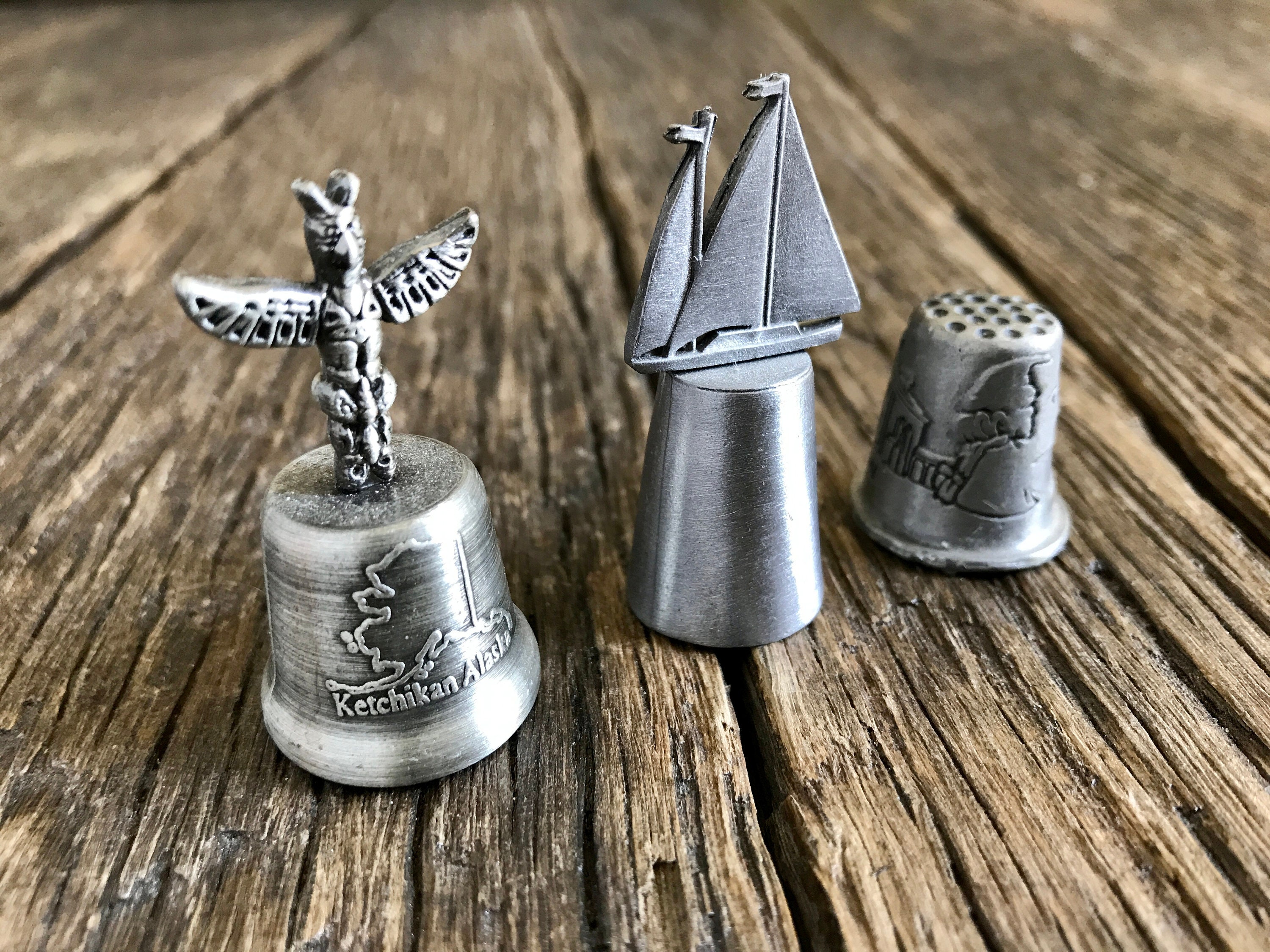 9 Vintage Thimbles Souvenir Thimbles Collectible Metal Etsy