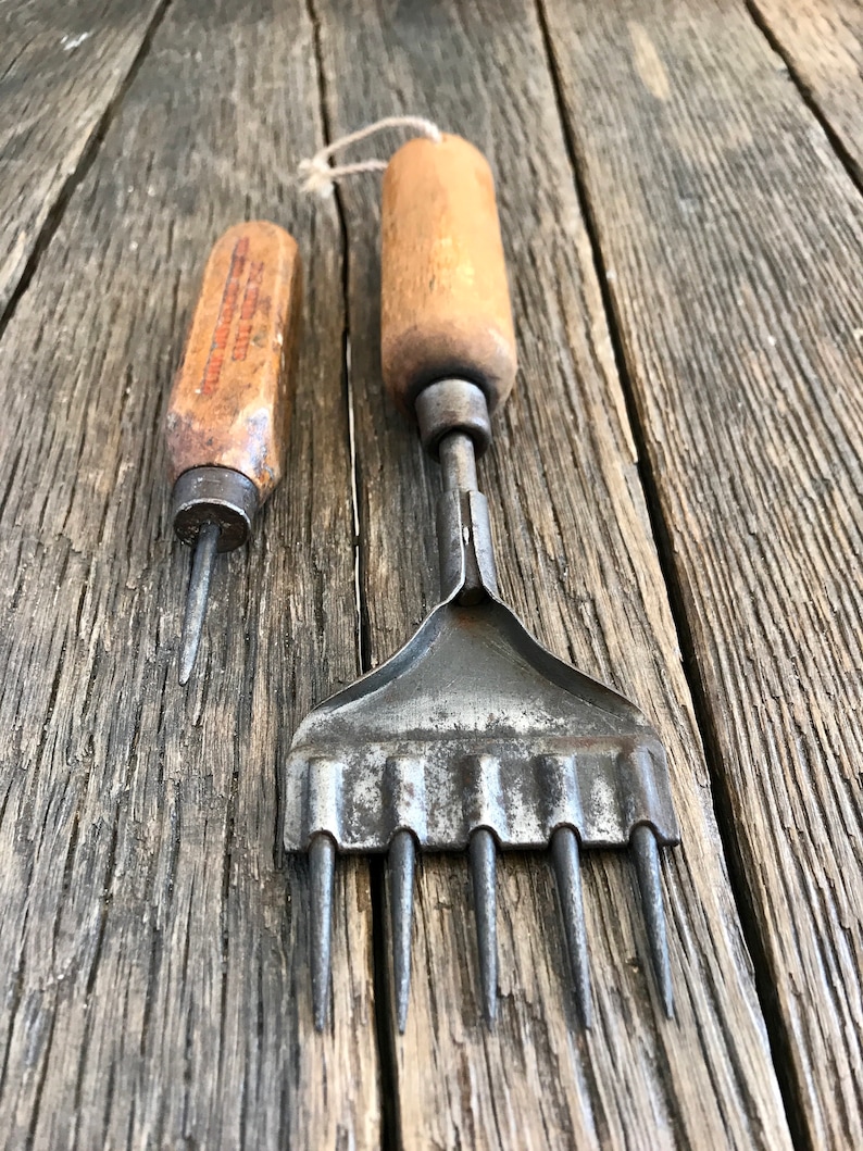 Vintage Icepicks 2 Vintage Ice Picks Antique Ice Scraper Etsy