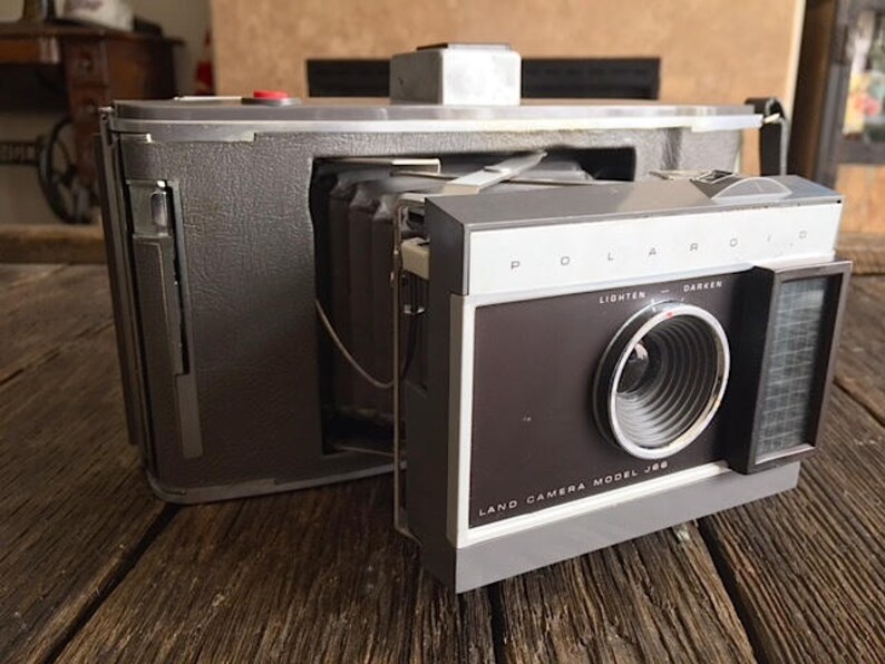 polaroid electric eye model j66