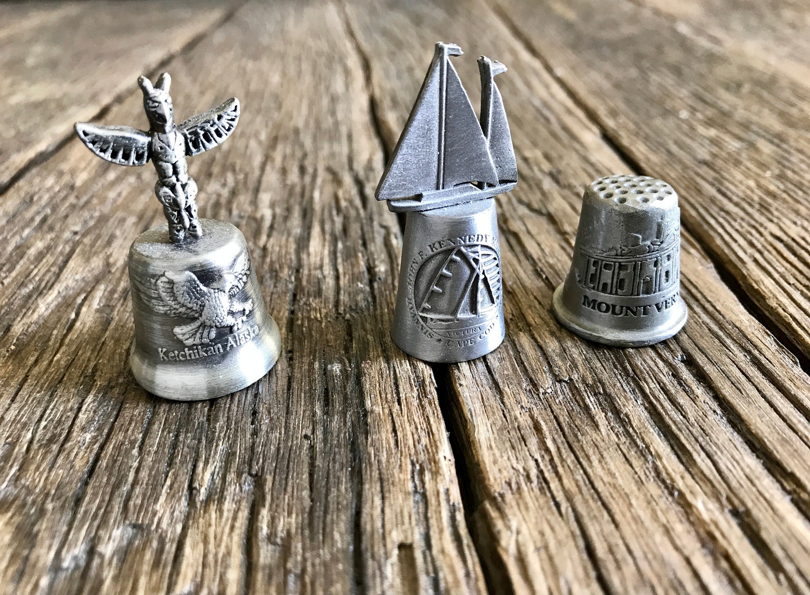 9 Vintage Thimbles Souvenir Thimbles Collectible Metal Etsy