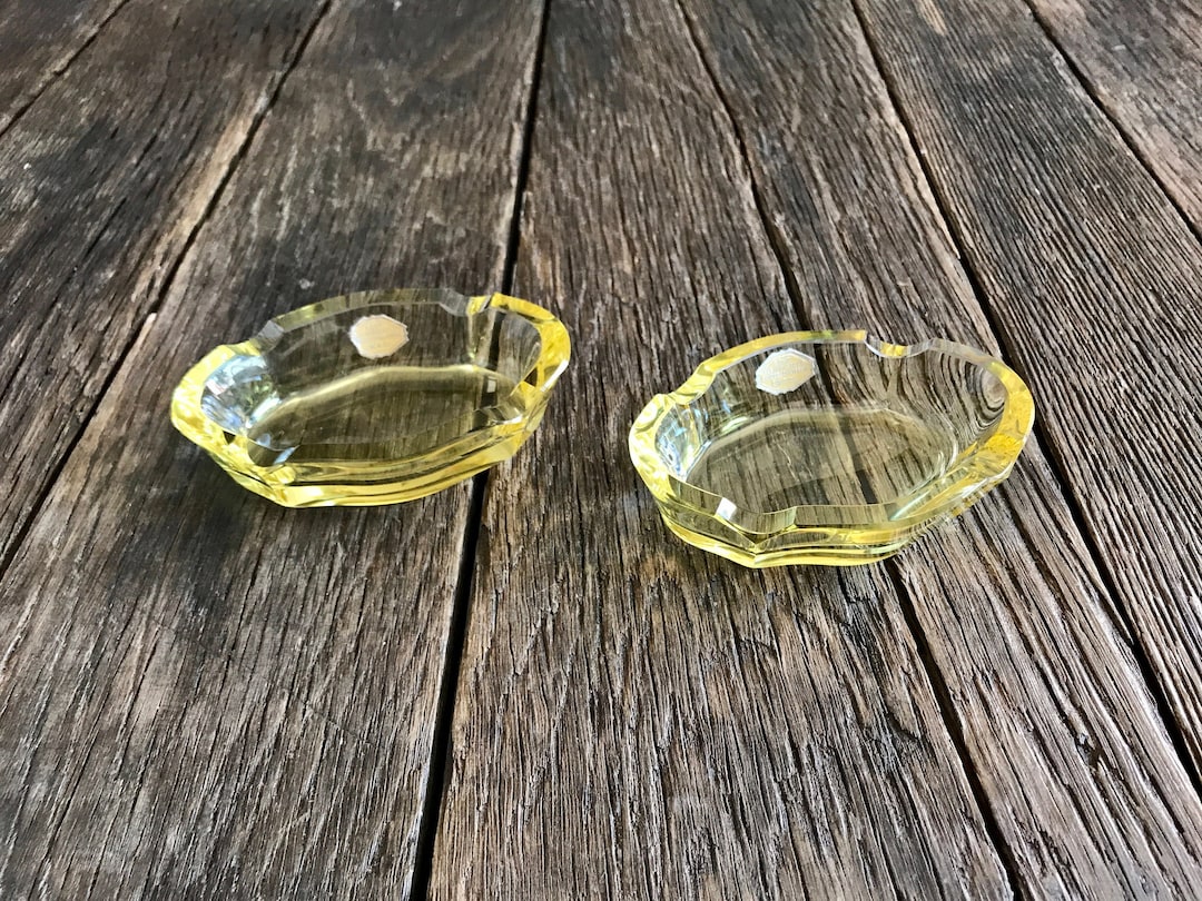 Yellow Crystal Glass Ashtrays 2 Vintage Crystal Ashtrays Echt