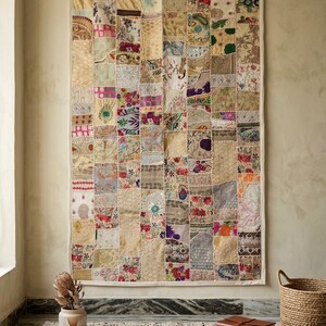 Tapiz de pared de patchwork hecho a mano: una vibrante pieza de arte étnico.