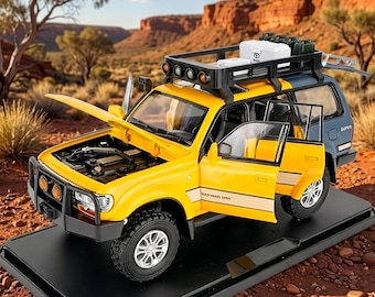 TOYOTA Land Cruiser Die-Cast Alloy Model Car Suitable for Home Decor Scale 1:24
