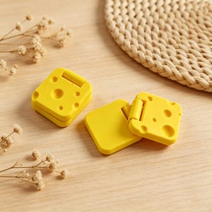 Yellow Cheese Fidget Slider, Silent Dual Hinge Sensory Toy, PLA, Pocket Size Stress Relief
