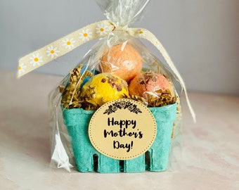 Mothers Day Gift Basket: Bath Bombs Gift Basket for Mom, Mothers Day Gift Idea, Spa Gift for Wife, Spa Gift for Mom, Relaxation Gift