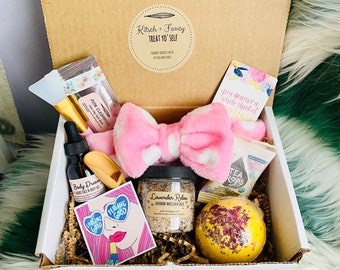 Super Deluxe Expectant Mom Gift Box: Pampering Gift for New Mom, Baby Shower Gift Set for Mom, Treat Yourself Spa Gift Set, Gifts For Her