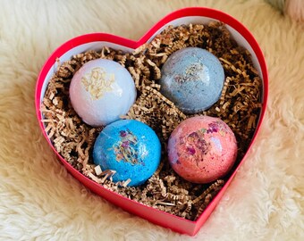 Valentine Bath Bomb Gift Box, Heart Shaped Valentine Gift, Valentine for Wife or Girlfriend, Bath Bomb Valentine