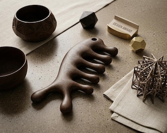 Peine de sándalo con forma de delfín, peine de masaje de madera con aroma natural, herramienta para el cuidado del cuero cabelludo, idea de regalo única para el autocuidado.