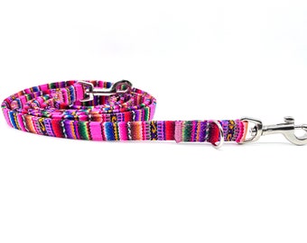 Correa para perro colorida con rayas PERU, étnica/México/Boho, correa ajustable de 3 vías o correa de ciudad