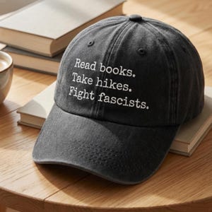 Ricamato Leggi Libri Fai Escursioni Combatti i Fascisti Lava Cappello