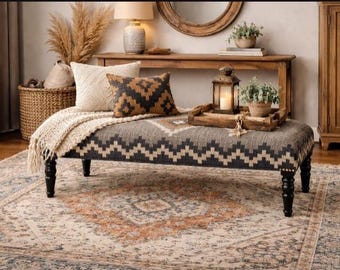 Banco tapizado, muebles hechos a mano, banco reposapiés, banco con alfombra Kilim, banco otomano, banco azteca, decoración rústica, reposapiés, BANCO 253
