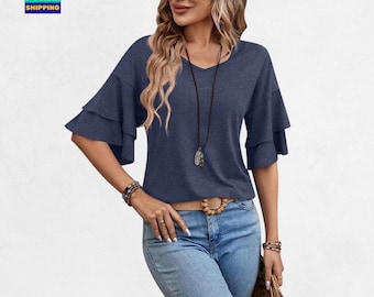 Blusa ligera de verano para mujer con cuello en V, mangas con volantes, doble capa, color liso y estilo casual.