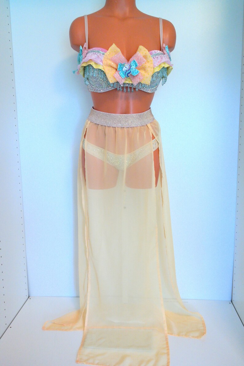 yellow rave outfit
