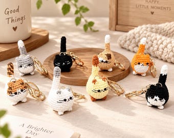 Handmade Crochet Cat Keychain, Cute Amigurumi Kitty Charm, Kawaii Bag Pendant, Mini Cat Keyring, Gift for Cat Lovers