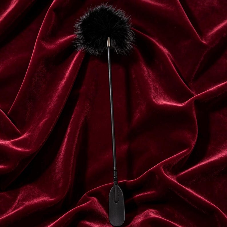 Black Feather & Leather Paddle Sensory Play Wand, Couples Atmosphere Prop afbeelding 3