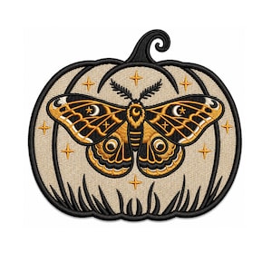 Disegno per ricamo di zucca con falena gotica, file digitale per macchina da ricamo a tema Halloween (download digitale)