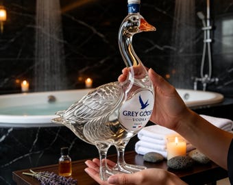 Handcrafted Goose Shaped Glass Decanter for Spirits and Home Display