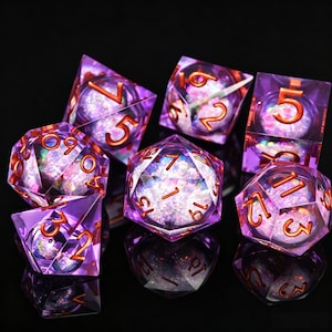 DnD Dice set,Purple Iridescent Liquid Core Resin Dice Set ， Amethyst Sharp Edge DND Dice ， Magical Shimmer TTRPG Dice ， DM Gift