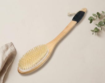 Curved Wooden Bath Brush, Long Handle Natural Bristle Back Scrubber for Shower Spa Care