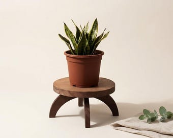 Rustic Wooden Plant Stand, Round Pedestal Flower Pot Riser for Indoor Outdoor Decor